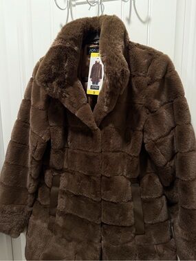 Jones New York Brown Faux Fur Cape-Style Coat